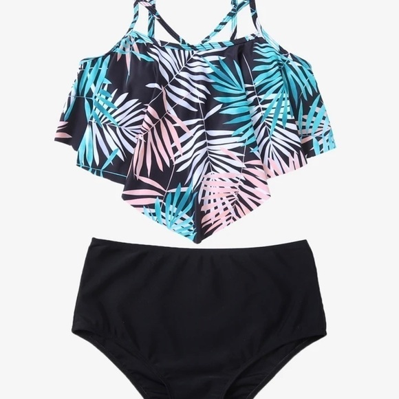 Tankini.. Black w/Floral Top - Picture 3 of 4